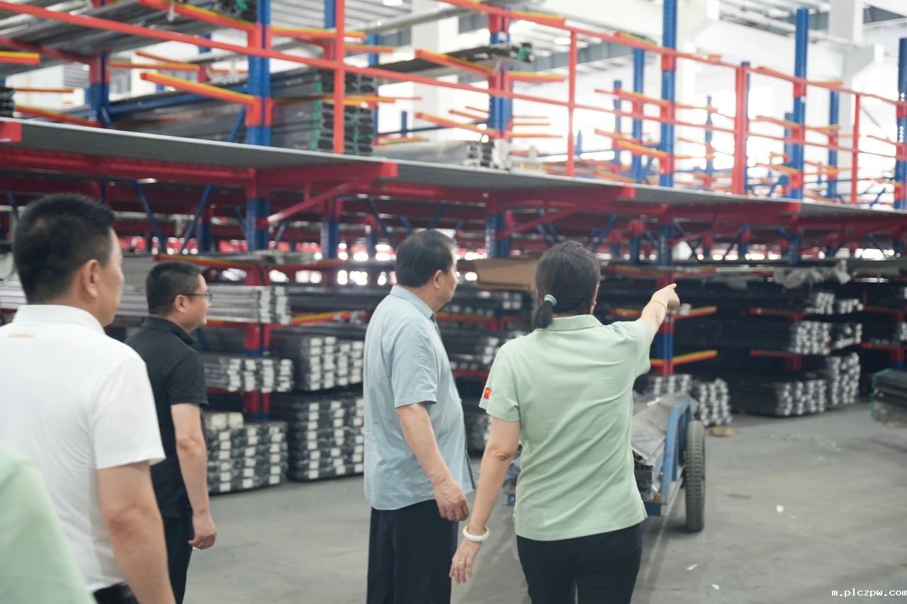 1945b3825a8ae88cdcc6656376fa8141.jpg 1945b3825a8ae88cdcc6656376fa8141.jpg